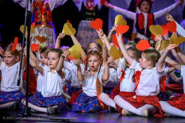 Kalejdoskop Folkloru - Koncert Rodzinny Zespołu Pieśni i Tańca Świerczkowiacy - 90