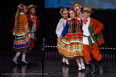 "Babciu, Dziadku kolędujcie z nami" - koncert młodszych grup Zespołu Pieśni i Tańca Świerczkowiacy - 17