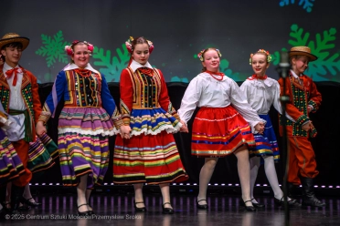 "Babciu, Dziadku kolędujcie z nami" - koncert młodszych grup Zespołu Pieśni i Tańca Świerczkowiacy - 26