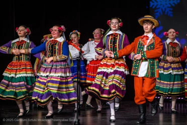 "Babciu, Dziadku kolędujcie z nami" - koncert młodszych grup Zespołu Pieśni i Tańca Świerczkowiacy - 28