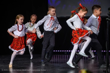 "Babciu, Dziadku kolędujcie z nami" - koncert młodszych grup Zespołu Pieśni i Tańca Świerczkowiacy - 30