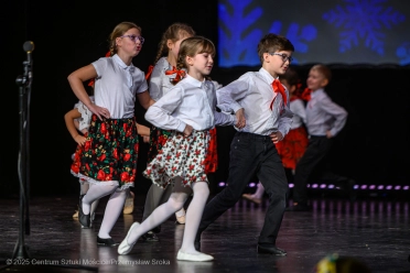 "Babciu, Dziadku kolędujcie z nami" - koncert młodszych grup Zespołu Pieśni i Tańca Świerczkowiacy - 33