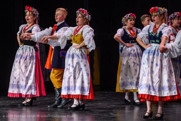 "Babciu, Dziadku kolędujcie z nami" - koncert młodszych grup Zespołu Pieśni i Tańca Świerczkowiacy - 48