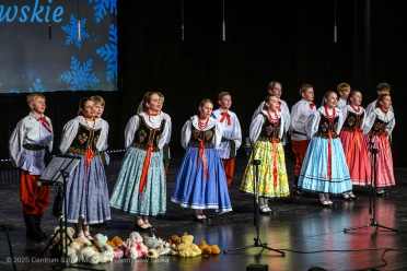 "Babciu, Dziadku kolędujcie z nami" - koncert młodszych grup Zespołu Pieśni i Tańca Świerczkowiacy - 51