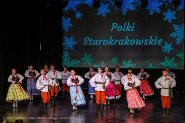 "Babciu, Dziadku kolędujcie z nami" - koncert młodszych grup Zespołu Pieśni i Tańca Świerczkowiacy - 53