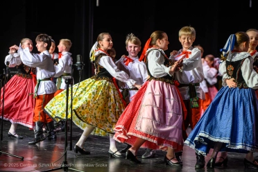 "Babciu, Dziadku kolędujcie z nami" - koncert młodszych grup Zespołu Pieśni i Tańca Świerczkowiacy - 60