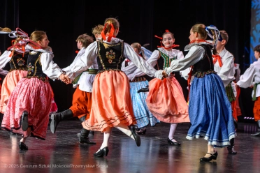 "Babciu, Dziadku kolędujcie z nami" - koncert młodszych grup Zespołu Pieśni i Tańca Świerczkowiacy - 69