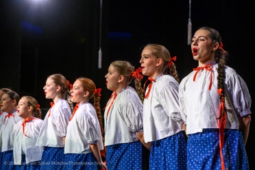 "Otwórz się na folklor" - koncert edukacyjny dla grup szkolnych - 27